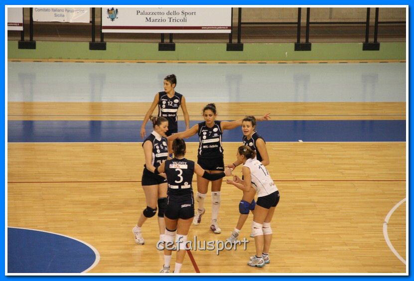 130120 volley 264_tn.jpg